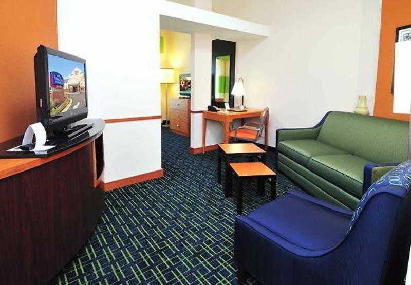 Fairfield Inn & Suites Memphis Olive Branch Exterior photo